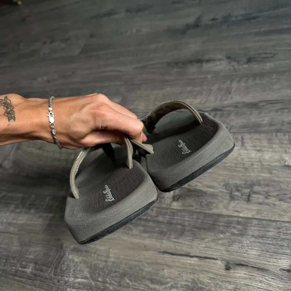 Swag Basic Grey Tan Eddie Bauer Thong Flip Flops